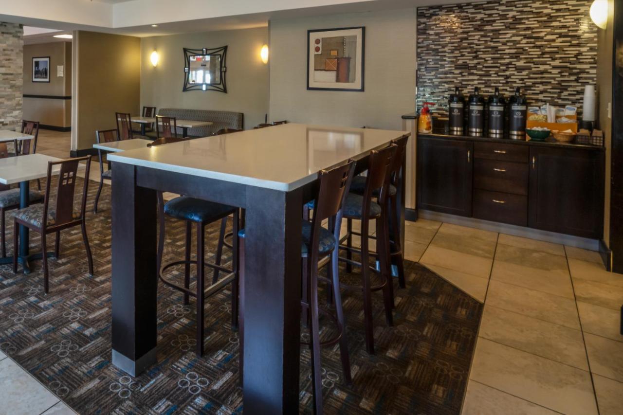 La Quinta By Wyndham Lexington South / Hamburg Ξενοδοχείο Εξωτερικό φωτογραφία